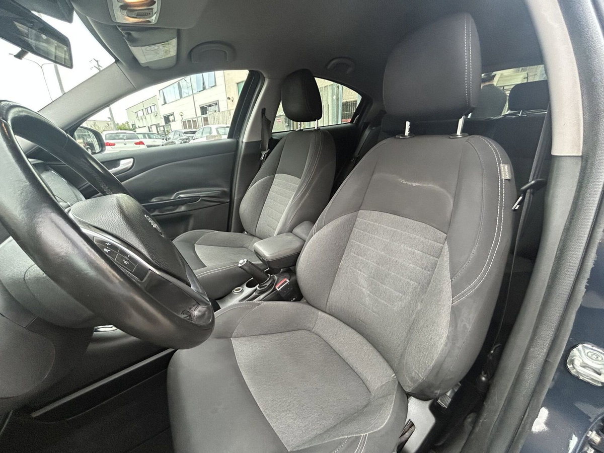 Alfa Romeo Giulietta 1.6 JTDm Business 120cv (11)