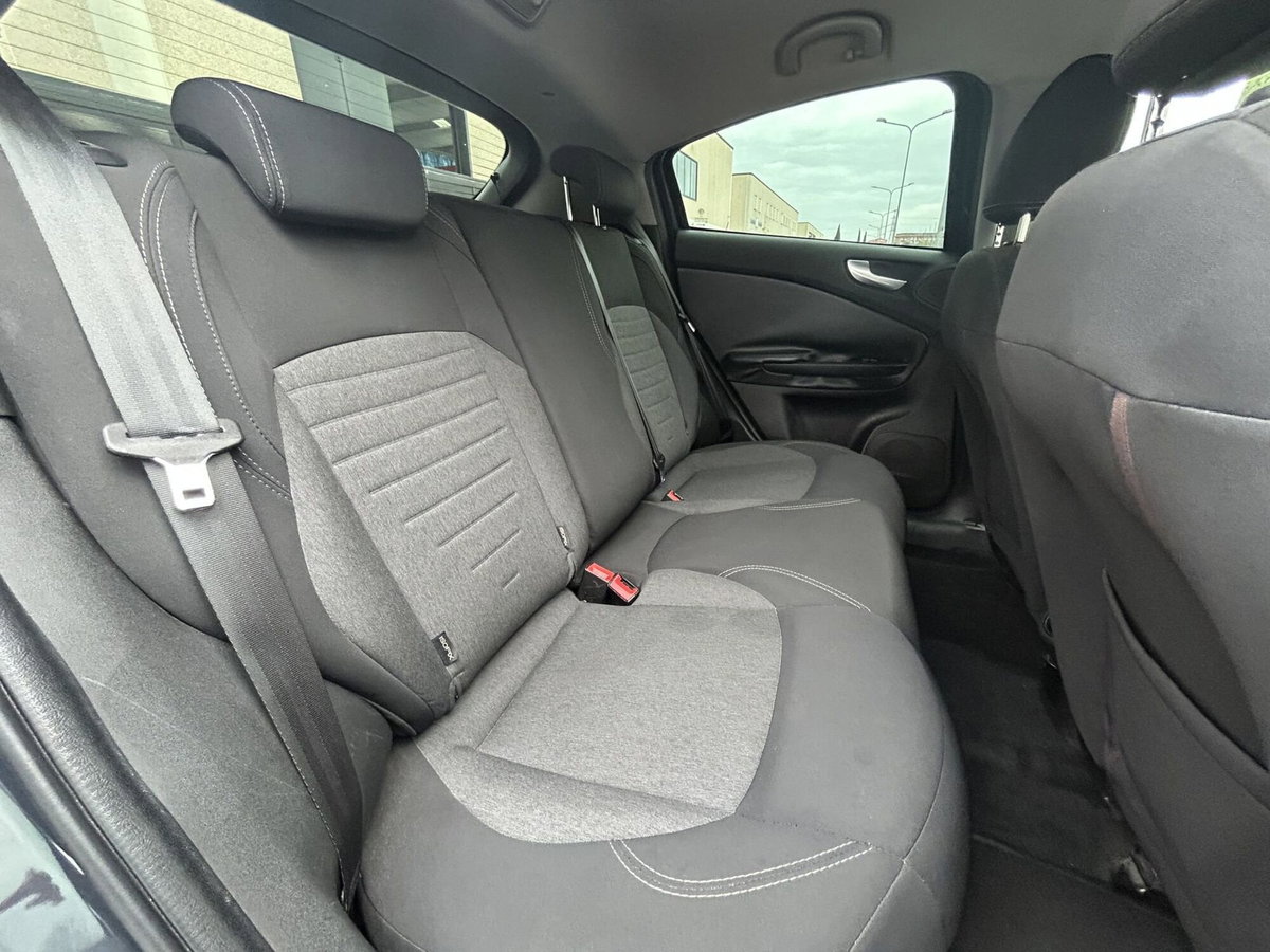Alfa Romeo Giulietta 1.6 JTDm Business 120cv (14)