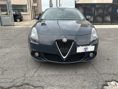 Alfa Romeo Giulietta 1.6 JTDm Business 120cv (2)