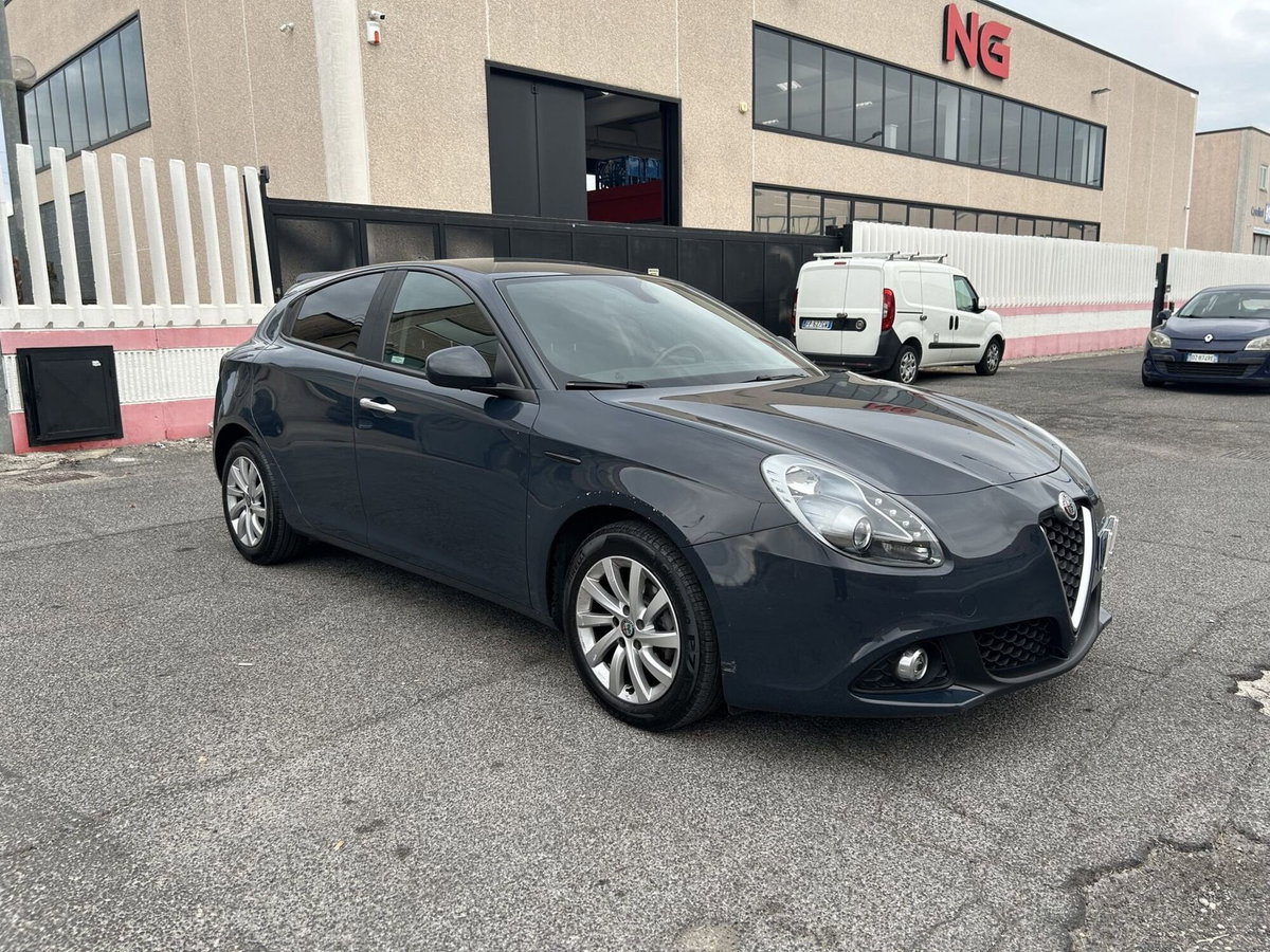 Alfa Romeo Giulietta 1.6 JTDm Business 120cv (8)