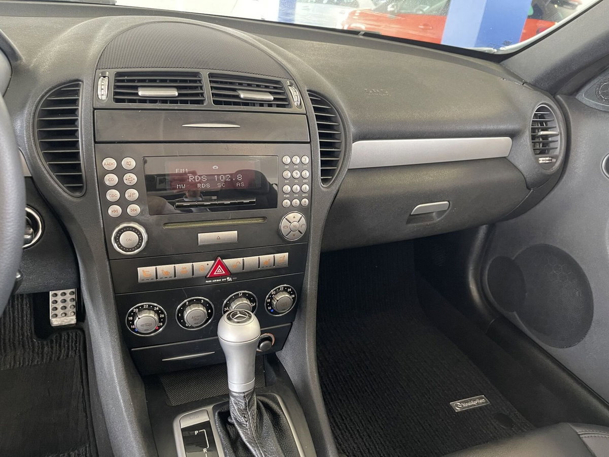 Mercedes-Benz SLK 200 Kompressor cat (11)