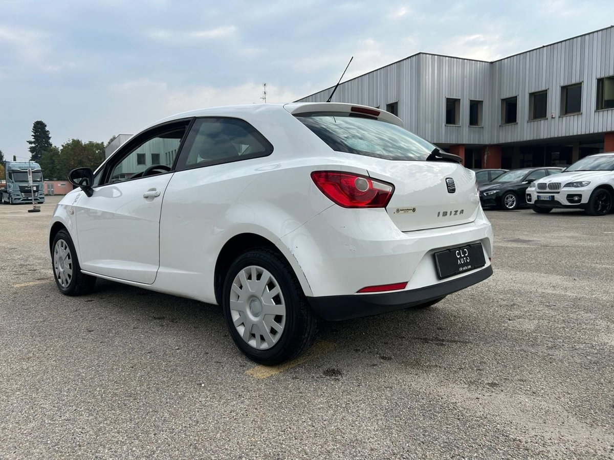 SEAT Ibiza 1.2 5p. MTV TRL (2)