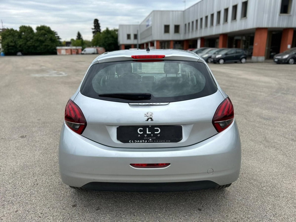 Peugeot 208 75 5 porte Allure (4)