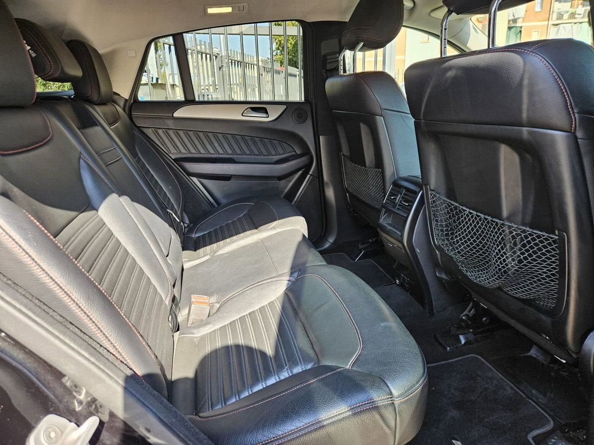 Mercedes-Benz GLE Coupé 350 d 4Matic Coupé Premium (13)