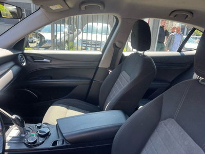 Alfa Romeo Stelvio Stelvio 2.2 Turbodiesel 180 CV AT8 Q4 Business (11)