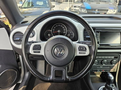 Volkswagen Maggiolino 2.0 TSI DSG Sport (12)