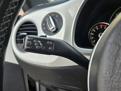Volkswagen Maggiolino 2.0 TSI DSG Sport (14)