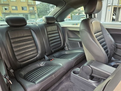 Volkswagen Maggiolino 2.0 TSI DSG Sport (16)