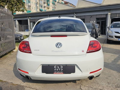 Volkswagen Maggiolino 2.0 TSI DSG Sport (5)