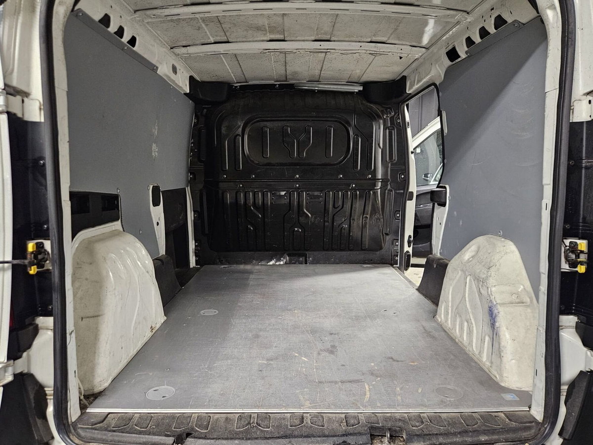 Fiat Doblò Furgone cargo 1.3 mjt 95cv CH1 15q Easy S&S (6)