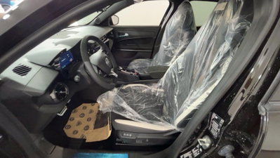 Alfa Romeo Junior 1.2 ibrida Sport Speciale 145cv edct6 (11)