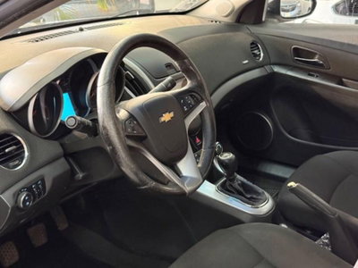 Chevrolet Cruze 1.7 Diesel 4 porte LTZ MyLink (17)