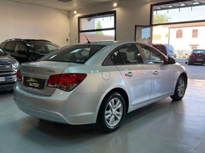 Chevrolet Cruze 1.7 Diesel 4 porte LTZ MyLink (9)