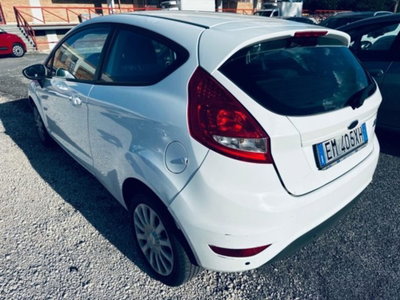 Ford Fiesta 1.4 3 porte Bz.- GPL Titanium (4)