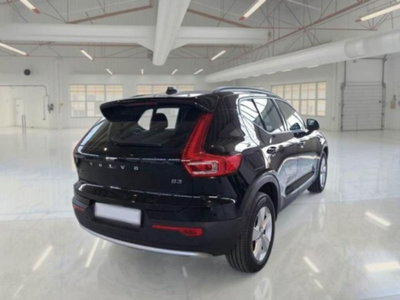 Volvo XC40 D3 Geartronic Business Plus (2)