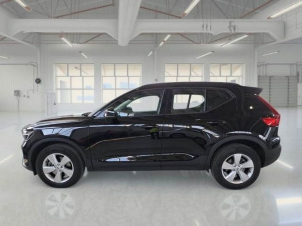 Volvo XC40 D3 Geartronic Business Plus (6)