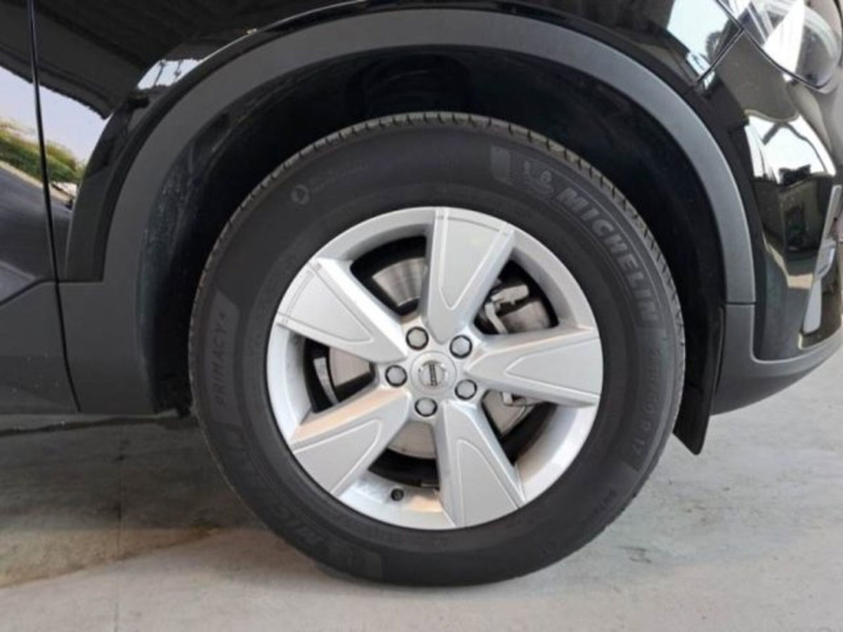 Volvo XC40 D3 Geartronic Business Plus (8)