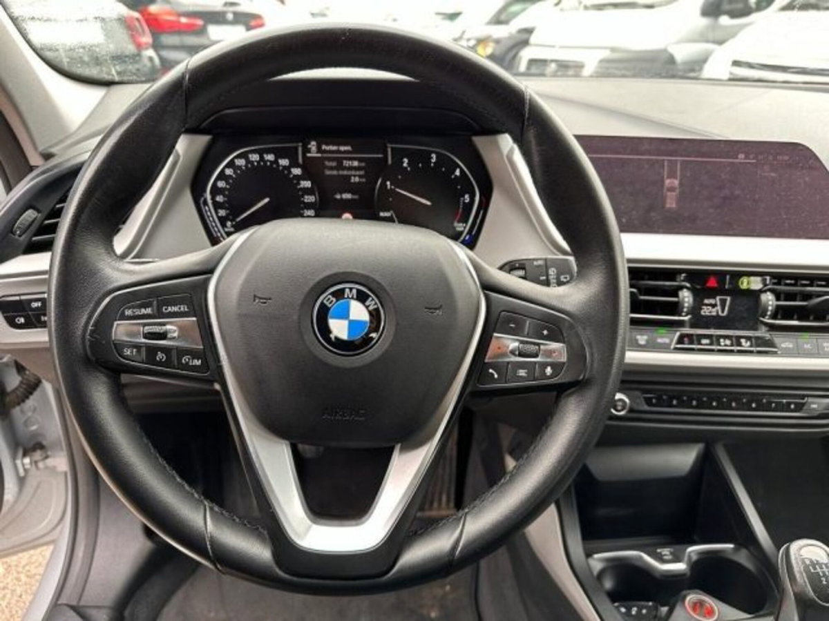 BMW Serie 1 116d 2.0 116CV cat 5 porte Attiva DPF (7)