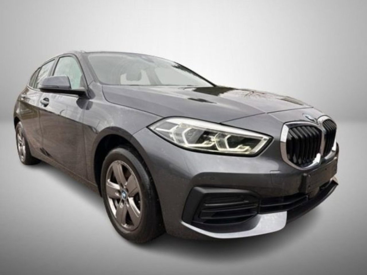 BMW Serie 1 116d 2.0 116CV cat 5 porte Attiva DPF (2)