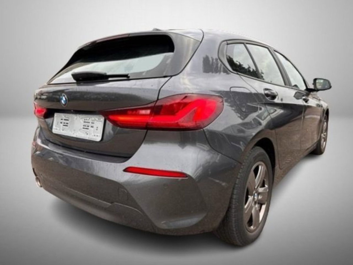 BMW Serie 1 116d 2.0 116CV cat 5 porte Attiva DPF (4)