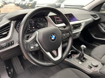 BMW Serie 1 116d 2.0 116CV cat 5 porte Attiva DPF (5)