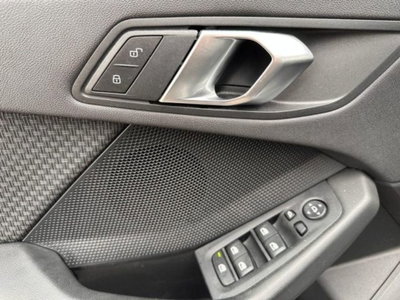 BMW Serie 1 116d 2.0 116CV cat 5 porte Attiva DPF (8)