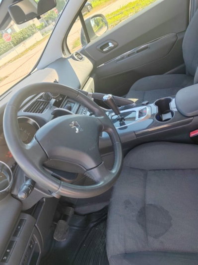 Peugeot 3008 1.6 e-HDi 115CV cambio robotizzato Stop&Start Active (4)
