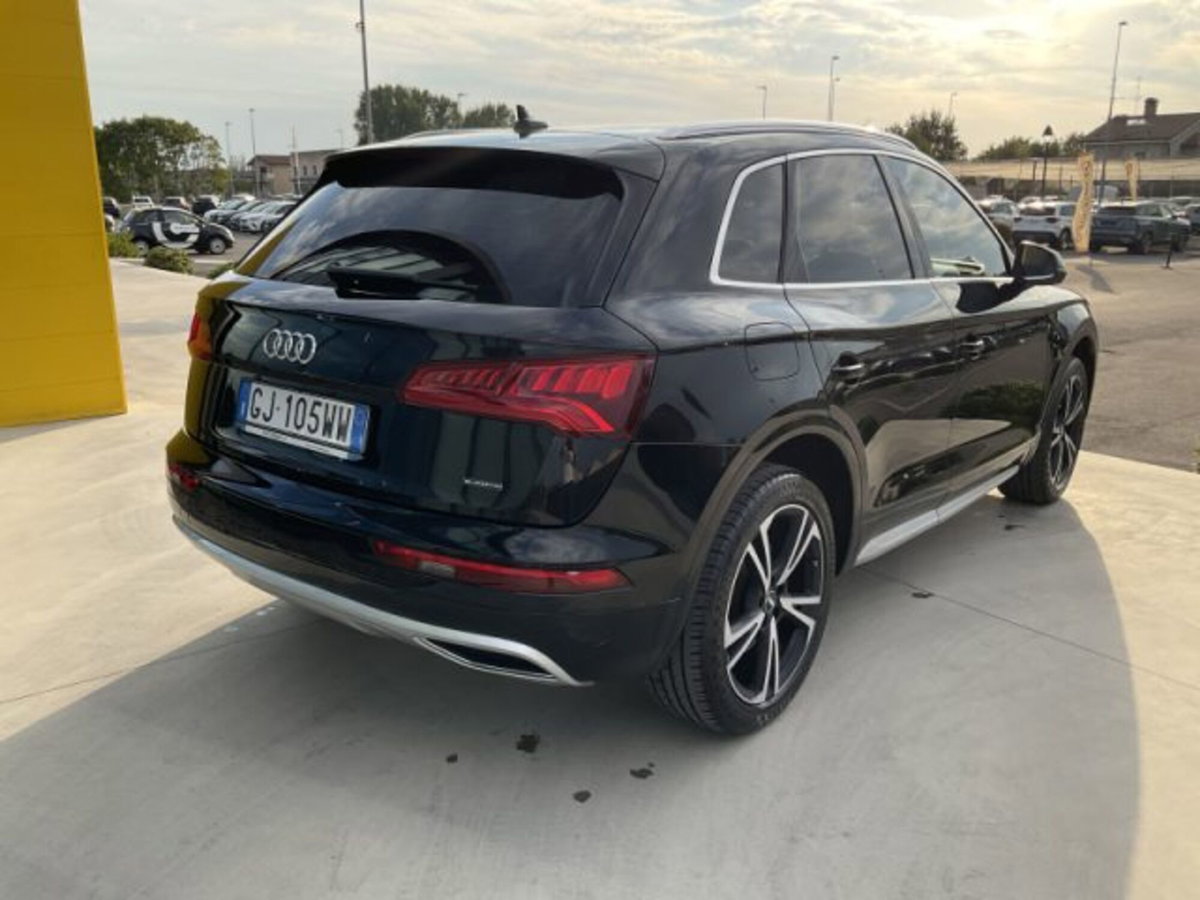 Audi Q5 40 TDI quattro S tronic Sport (6)