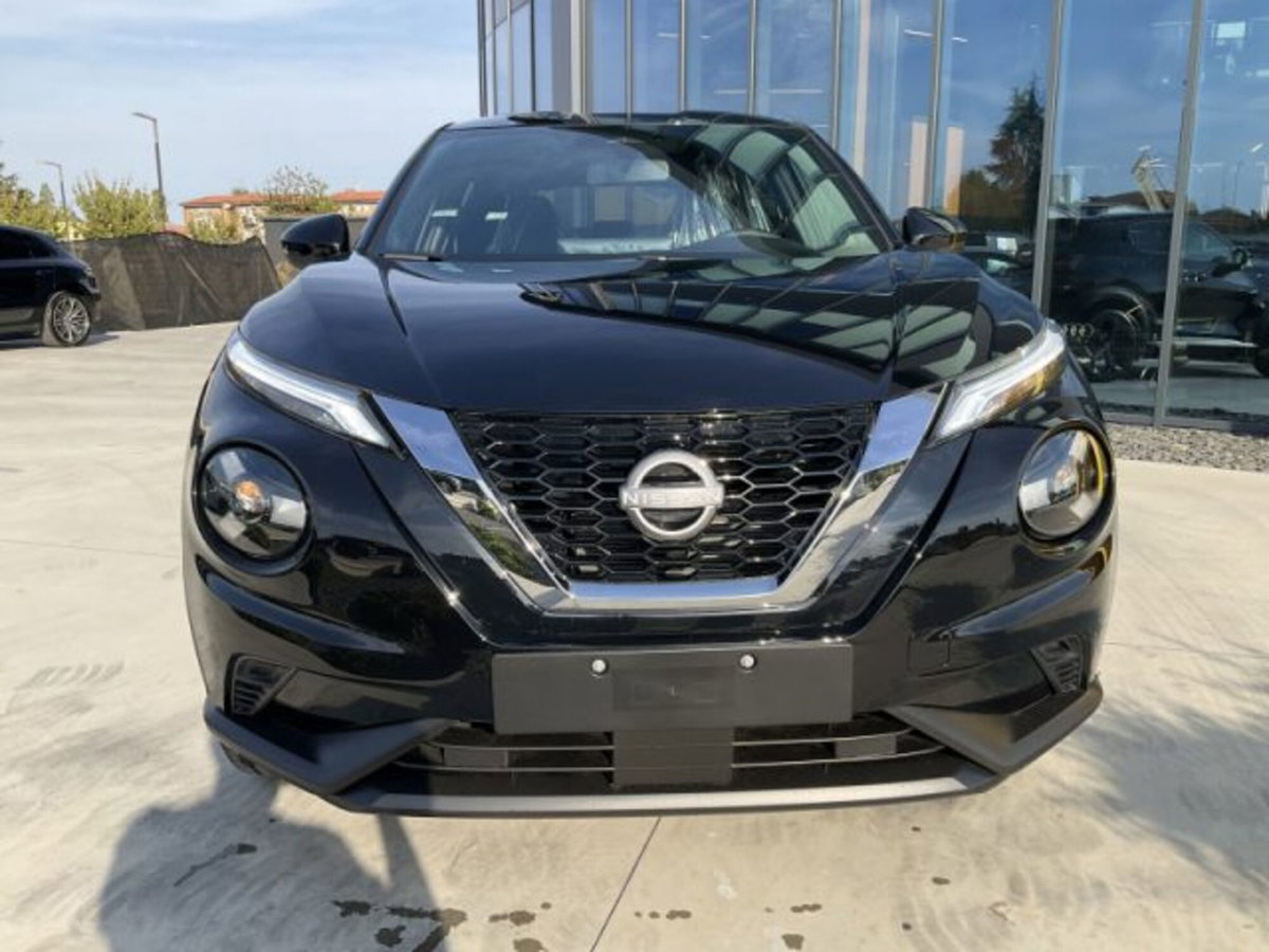 Nissan Juke 1.0 dig-t N-Connecta 114cv (2)