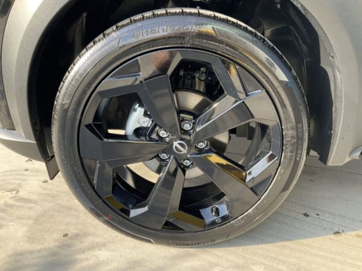 Nissan Juke 1.0 dig-t N-Connecta 114cv (8)