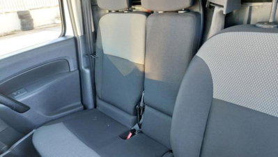 Renault Kangoo Blue dCi 95CV Express Maxi Combi Ice Plus (6)