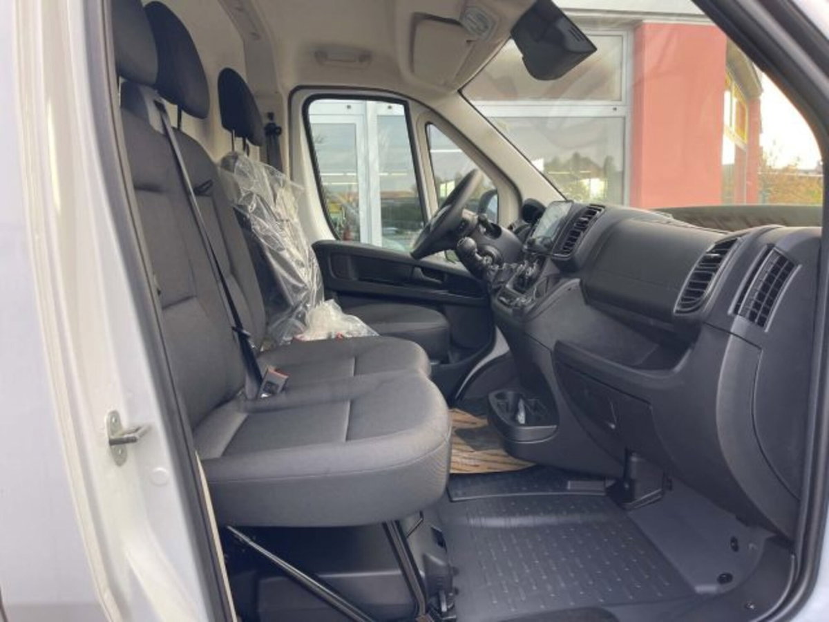 Fiat Ducato Furgone 33 2.2 Mjt 140CV AT9 PM-TN Furgone (10)