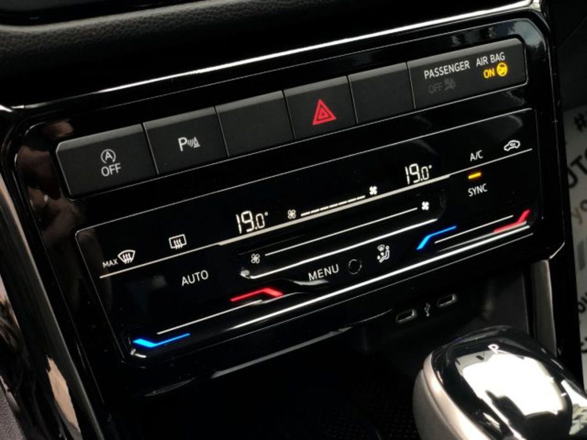 Volkswagen T-Cross 1.0 tsi Edition 115cv (15)