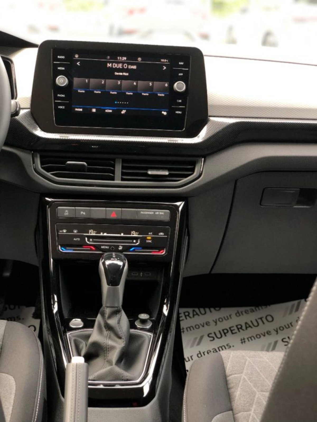 Volkswagen T-Cross 1.0 tsi Edition 115cv (17)