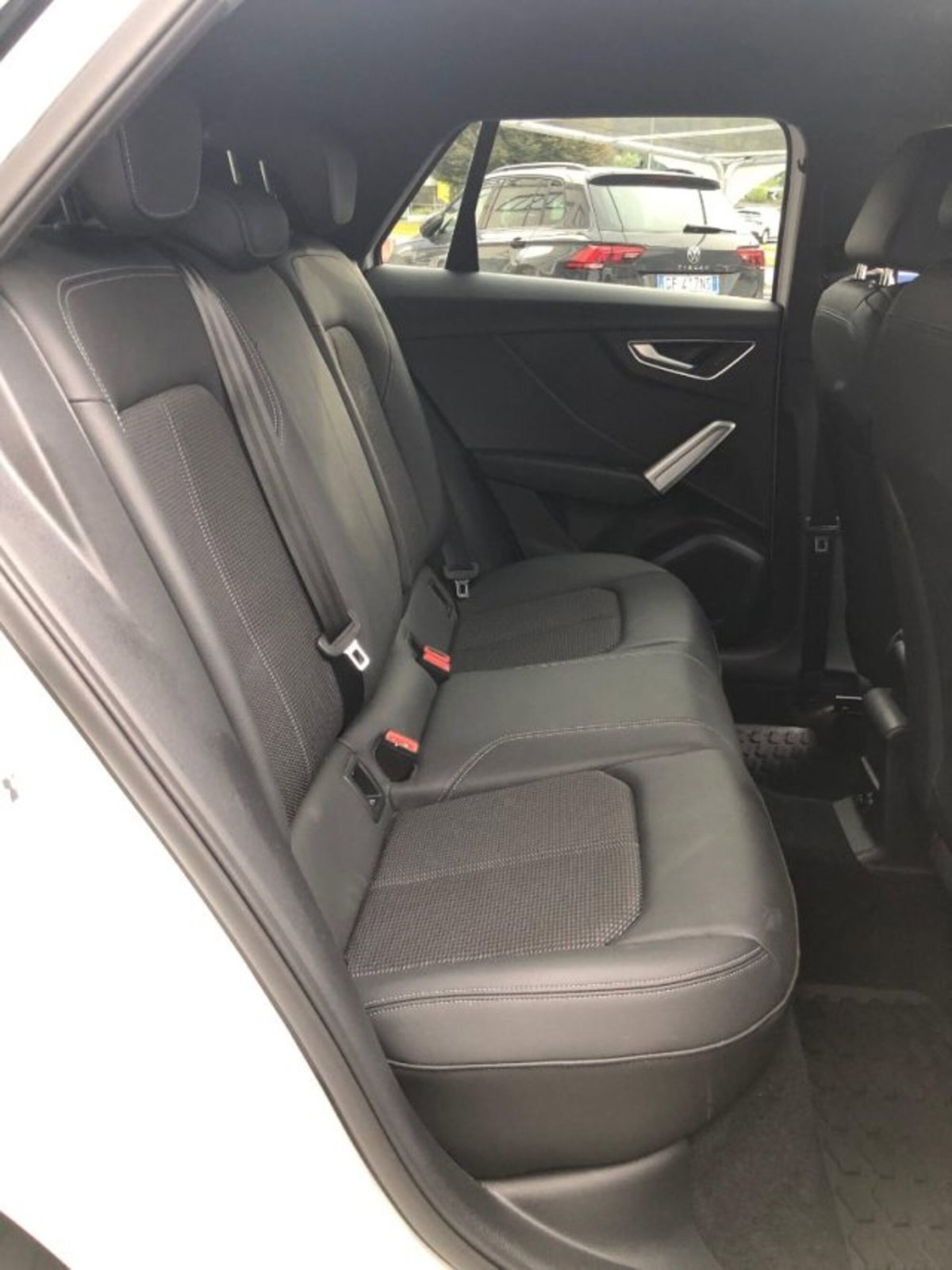 Audi Q2 Q2 35 TDI quattro S tronic S line Edition (12)