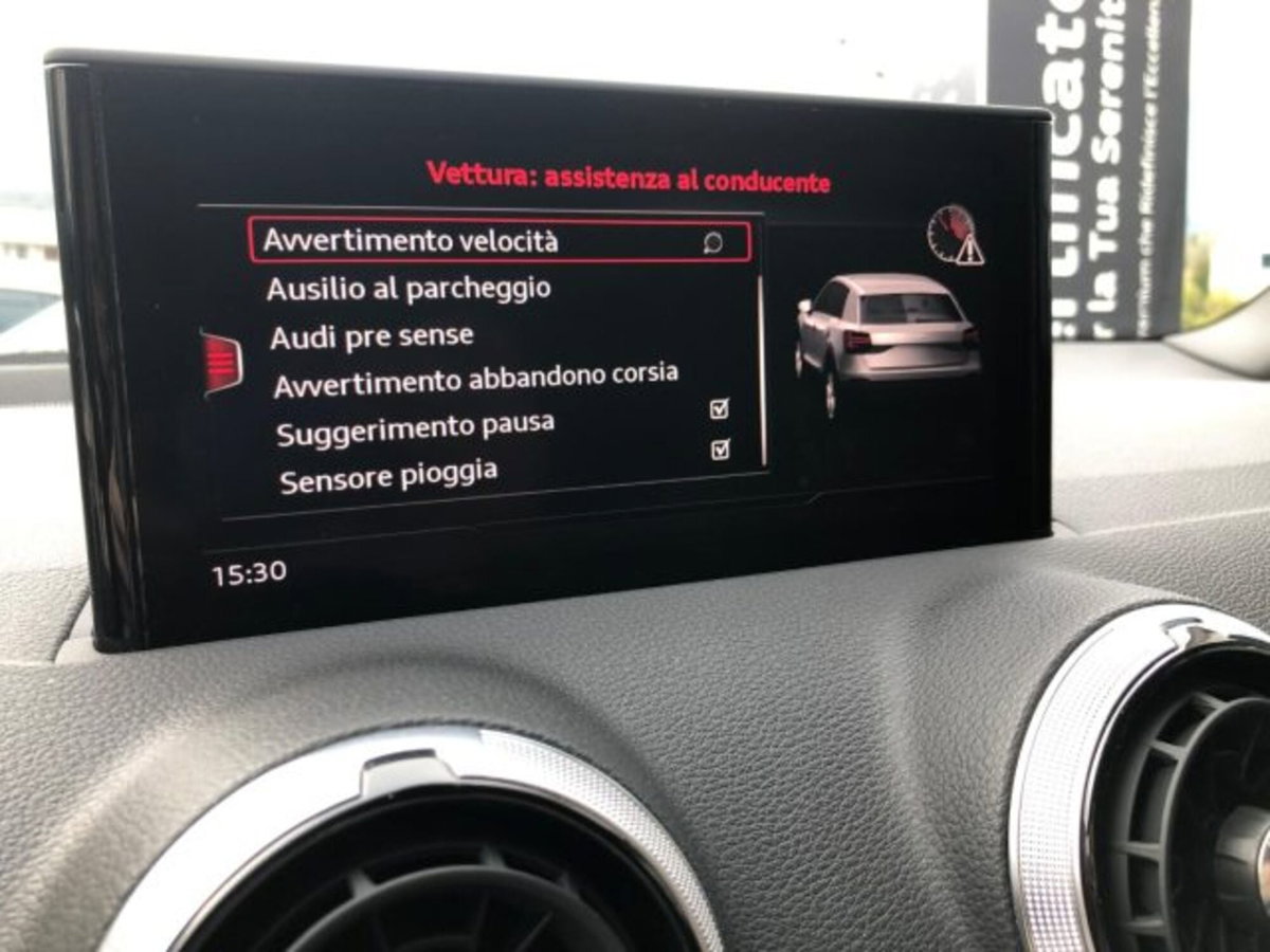 Audi Q2 Q2 35 TDI quattro S tronic S line Edition (9)