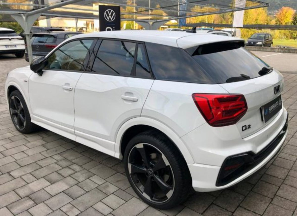 Audi Q2 Q2 35 TDI quattro S tronic S line Edition (6)