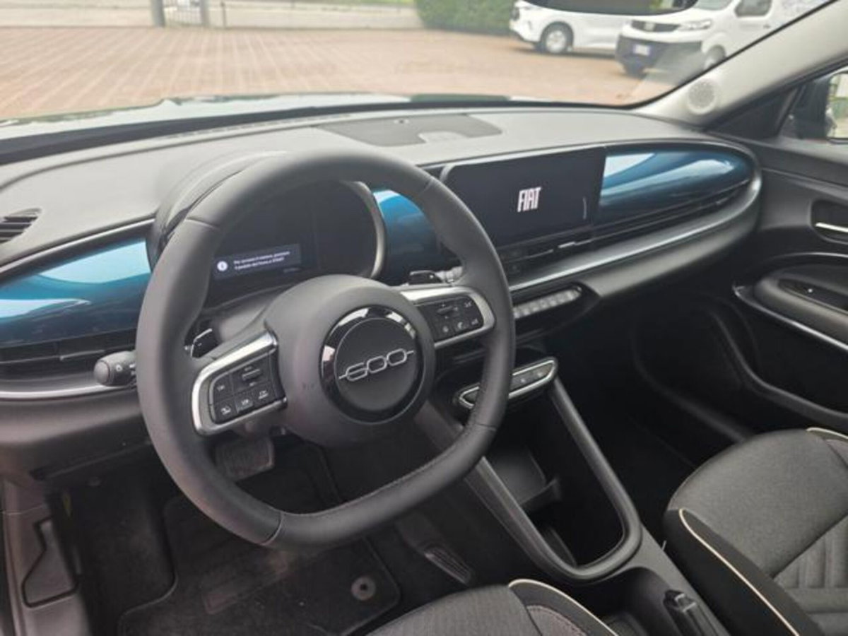 Fiat 600 1.2 Business 100cv (9)