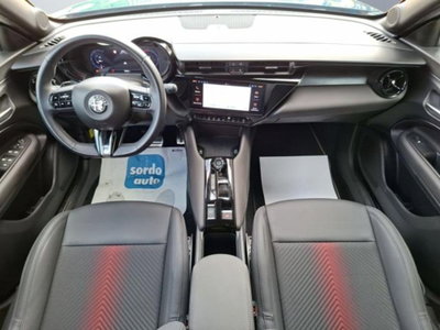 Alfa Romeo Junior 1.2 ibrida Speciale 145cv edct6 (10)