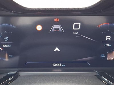 Alfa Romeo Junior 1.2 ibrida Speciale 145cv edct6 (12)