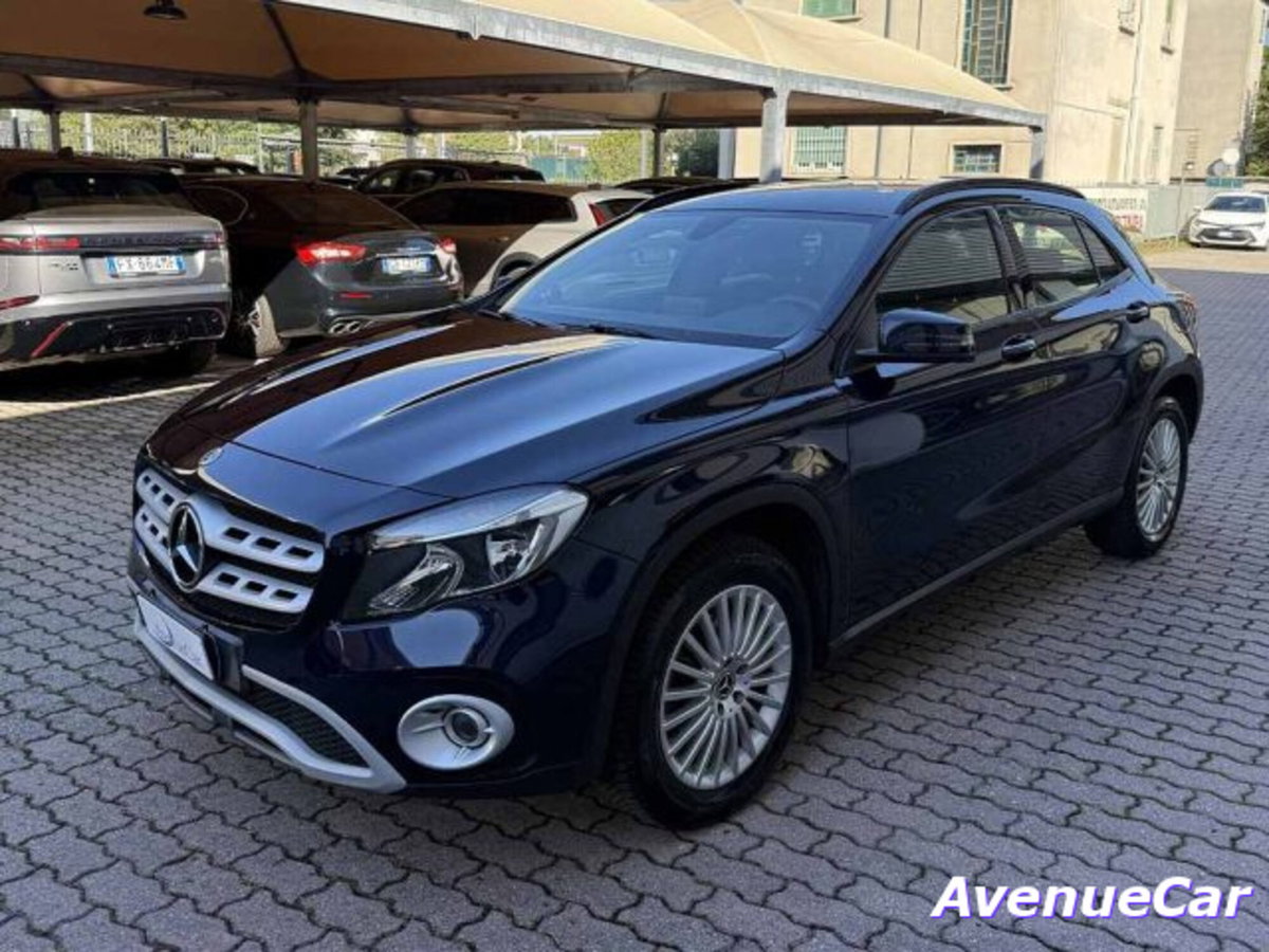 Mercedes-Benz GLA SUV 180 d Sport