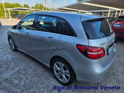 Mercedes-Benz Classe B 180 Premium (8)