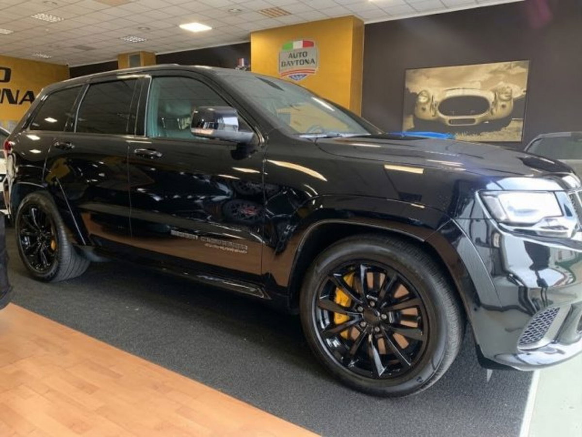 Jeep Grand Cherokee 6.2 V8 HEMI Trackhawk (2)