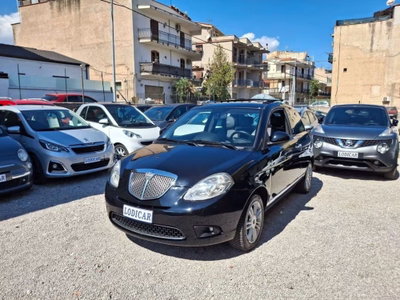 Lancia Ypsilon 1.3 MJT 16V 95 CV 5 porte S&S Platinum (2)