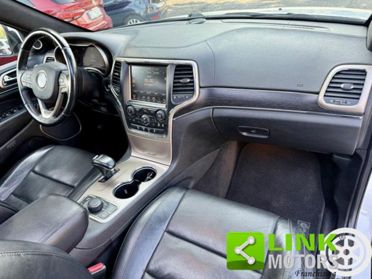 Jeep Grand Cherokee 3.0 V6 CRD 250 CV Multijet II Summit (6)