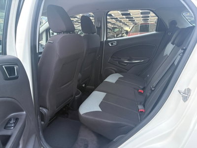 Ford EcoSport 1.5 TDCi 95 CV Titanium S (16)