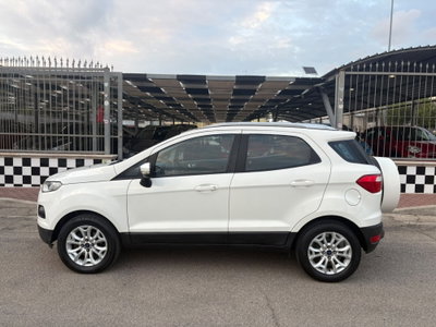 Ford EcoSport 1.5 TDCi 95 CV Titanium S (8)