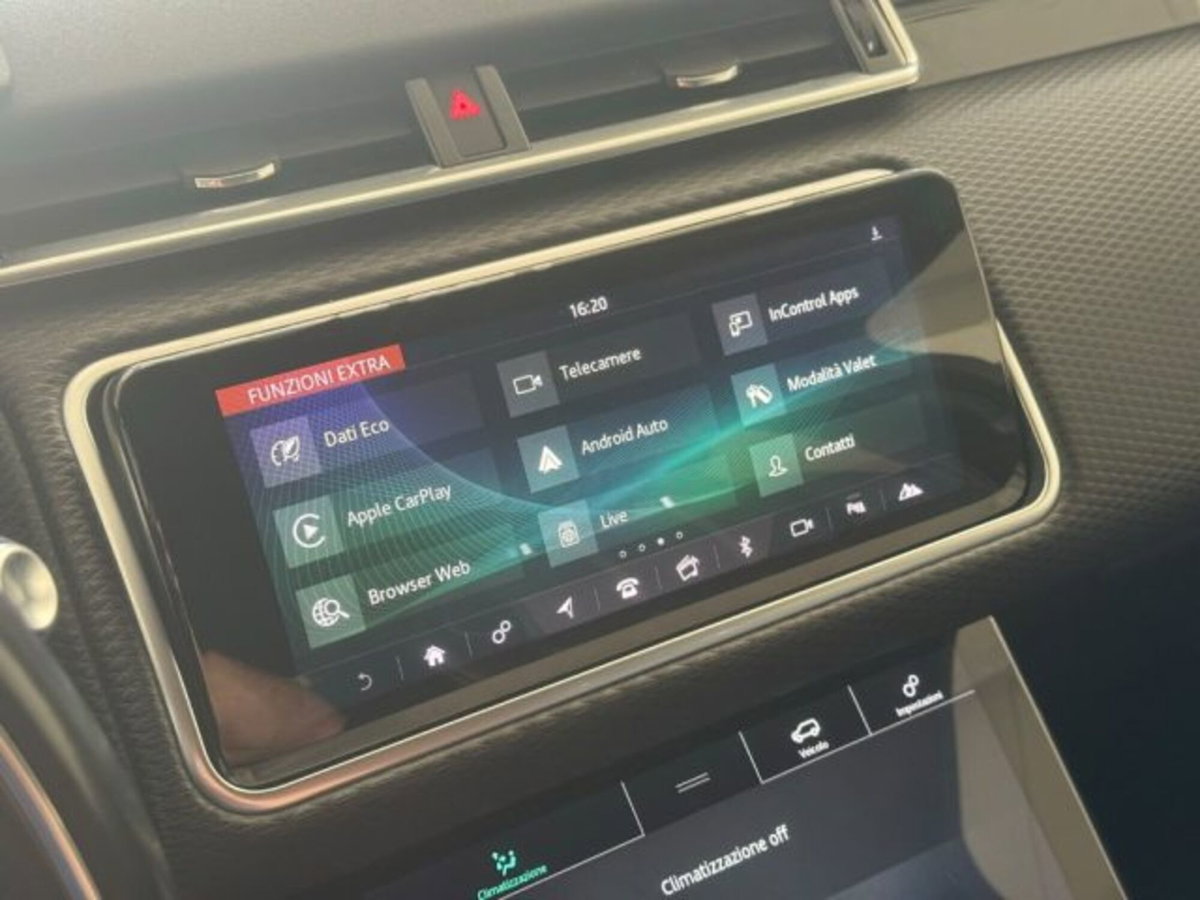 Land Rover Range Rover Velar 2.0D I4 240 CV R-Dynamic S (15)