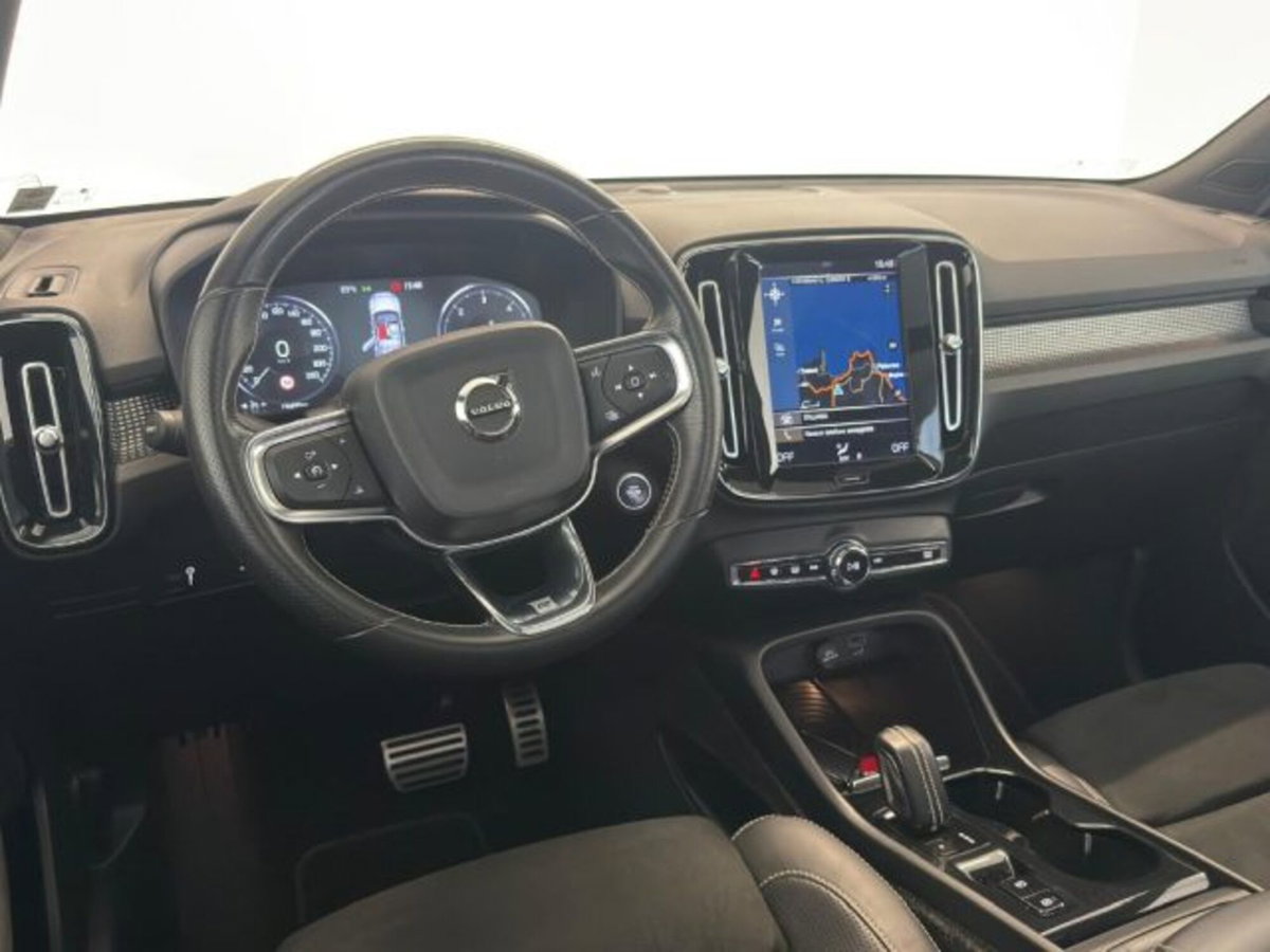 Volvo XC40 D4 AWD Geartronic R-design (10)