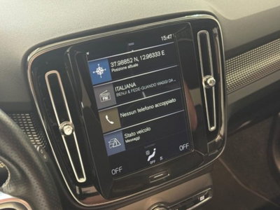 Volvo XC40 D4 AWD Geartronic R-design (17)